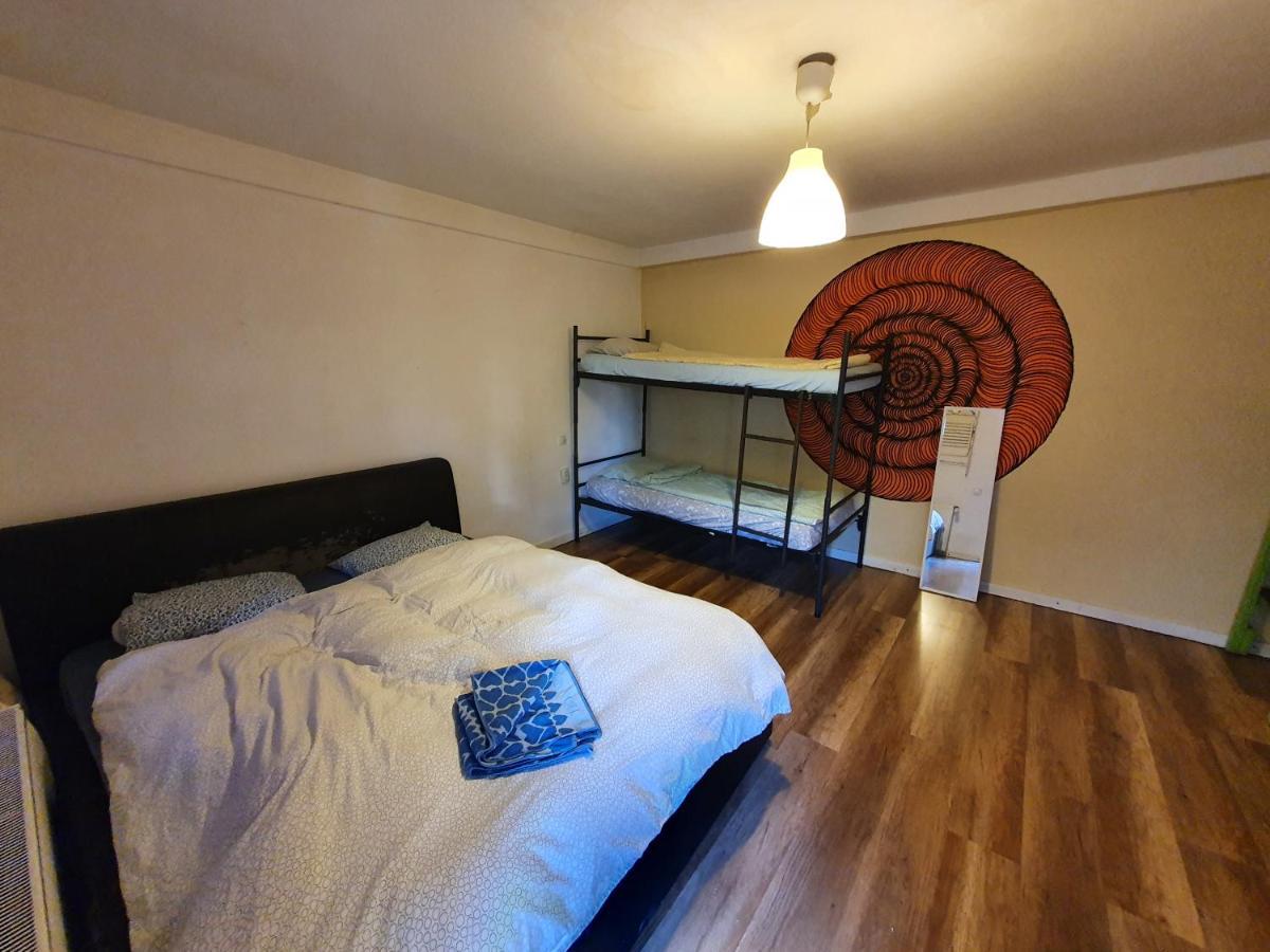 Zen Hostel Cluj-Napoca Exteriör bild