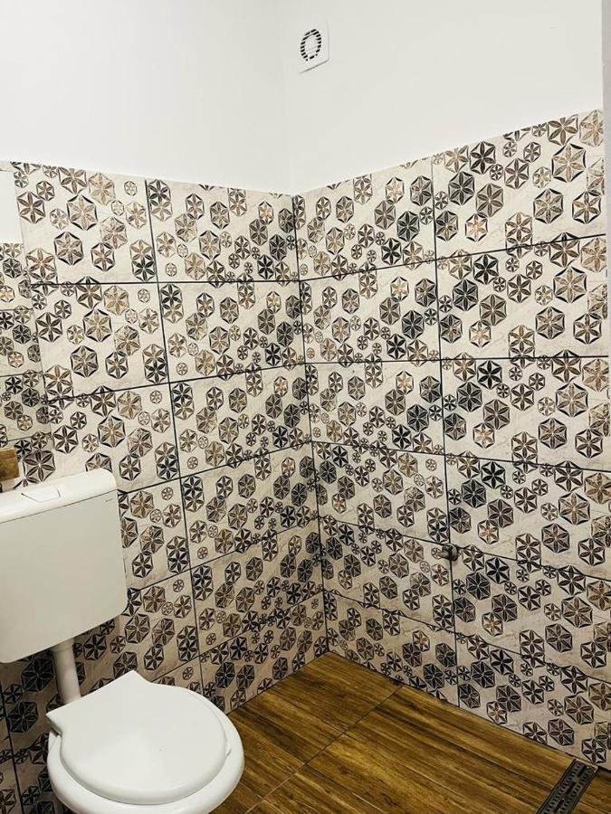 Zen Hostel Cluj-Napoca Exteriör bild
