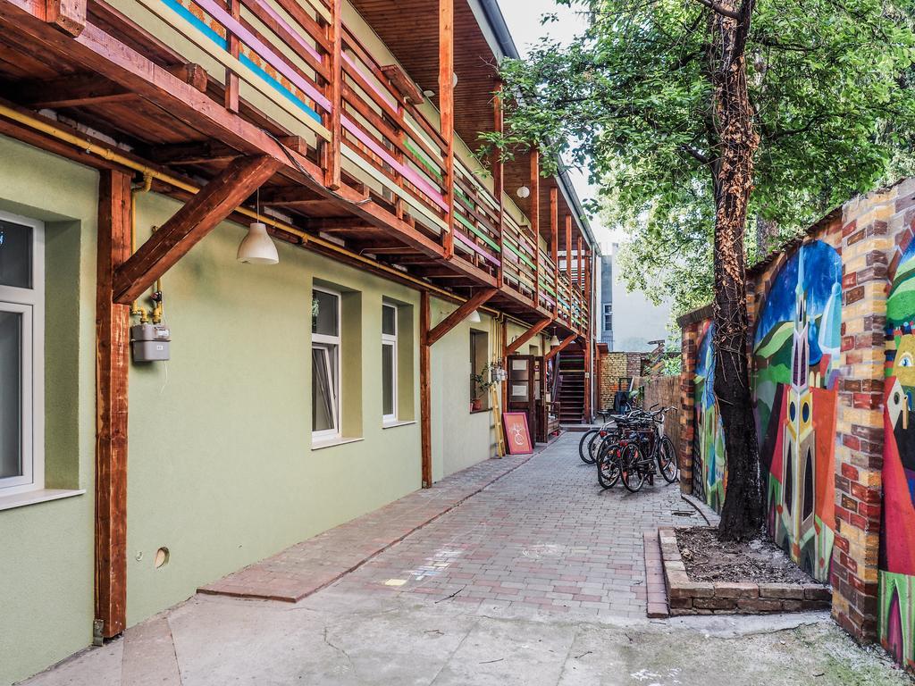 Zen Hostel Cluj-Napoca Exteriör bild